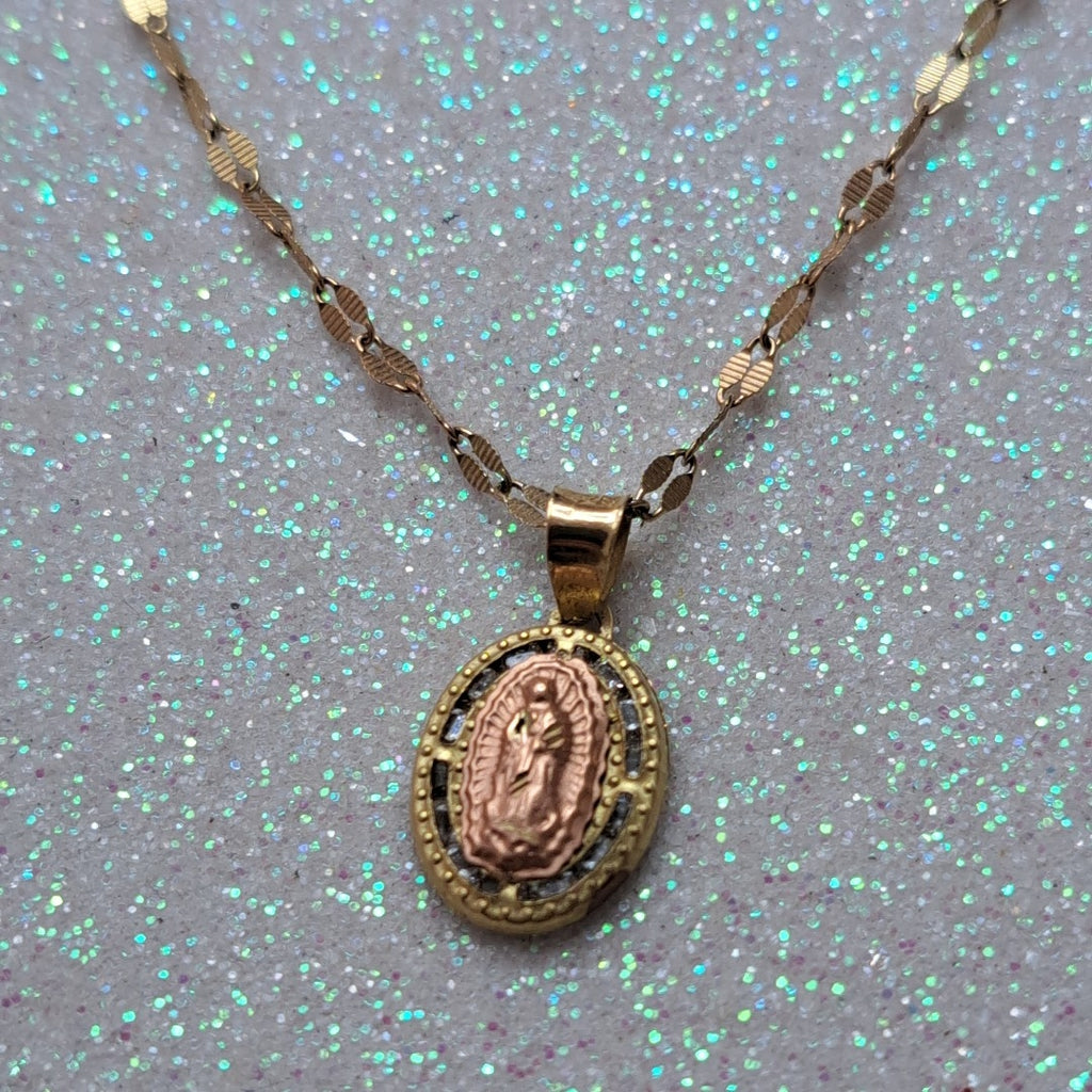 CADENA, MEDALLA RELIGIOSA ORO 10 K 1.3 GRMS (SEMINUEVO)