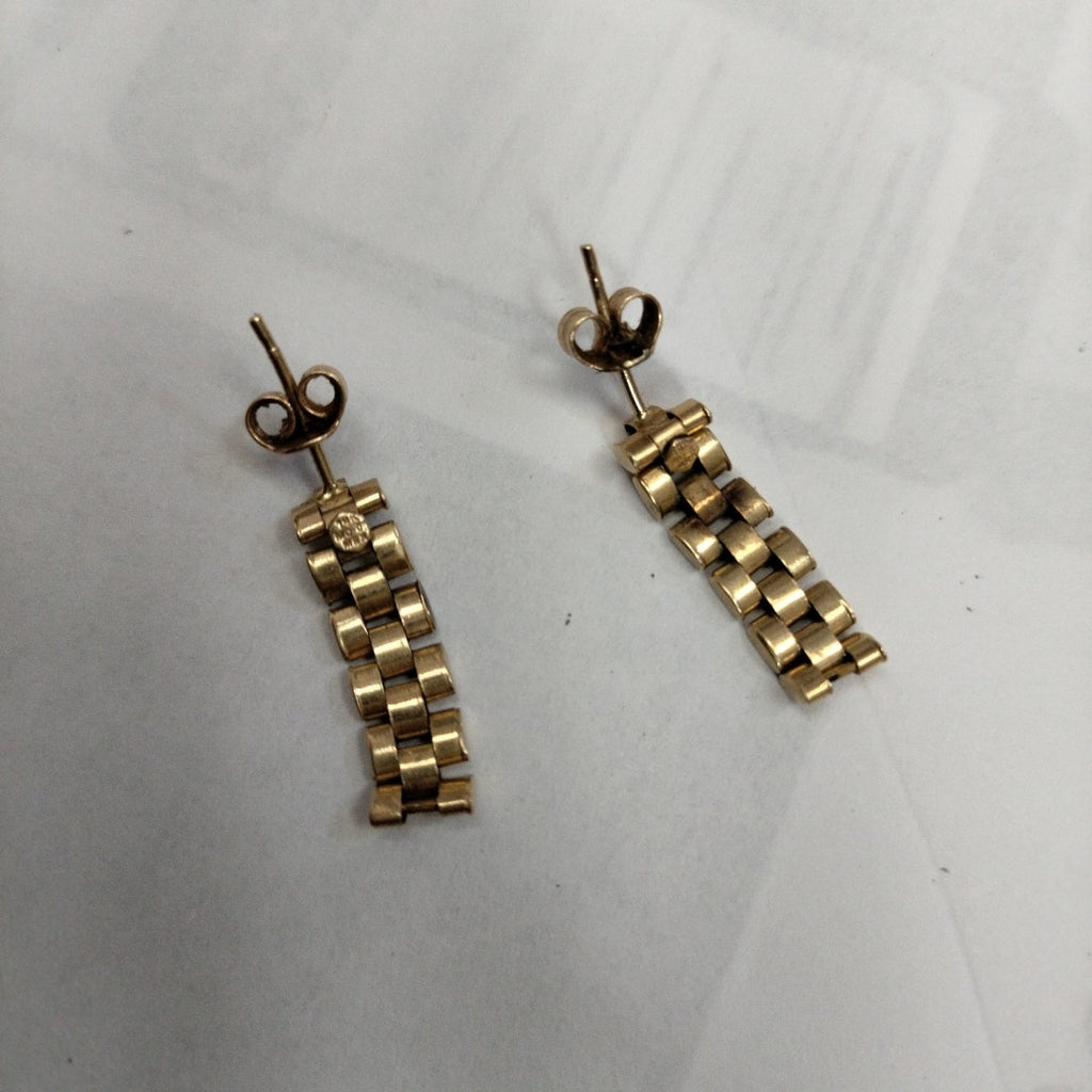 ARETES PAR ORO 14 K 2.5 GRMS (SEMINUEVO)