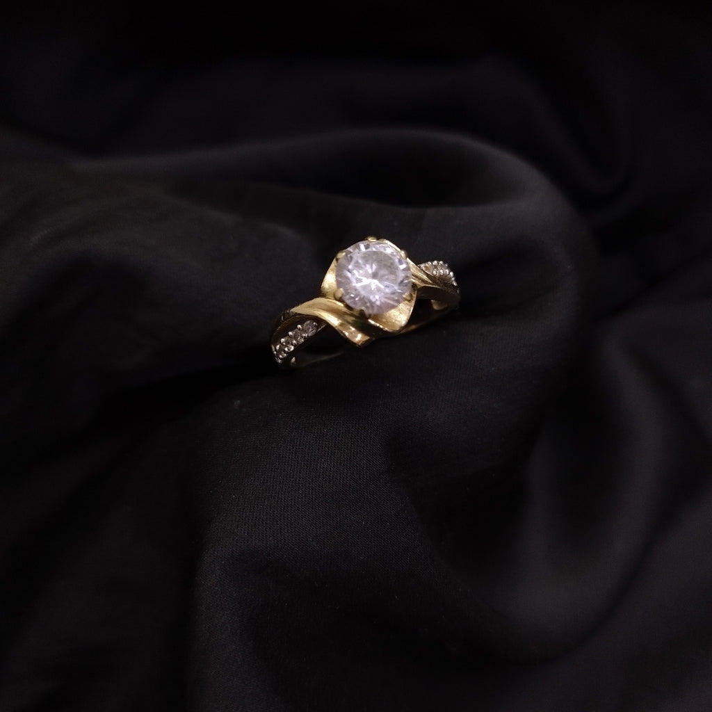 ANILLO ORO 10 K 3,60 GRMS (SEMINUEVO)