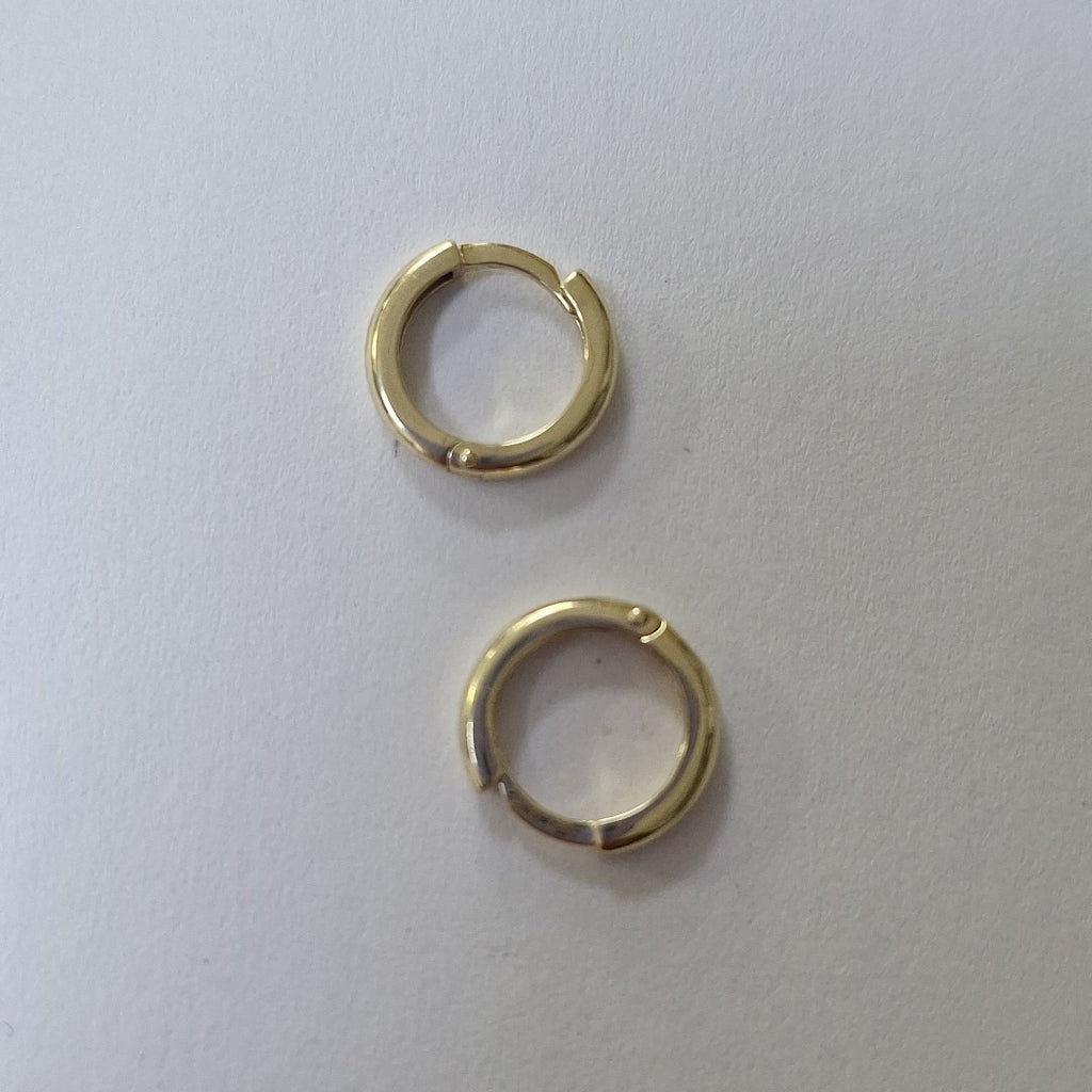 ARETES ARRACADAS LISAS 10K 1.3 GR (NUEVO)