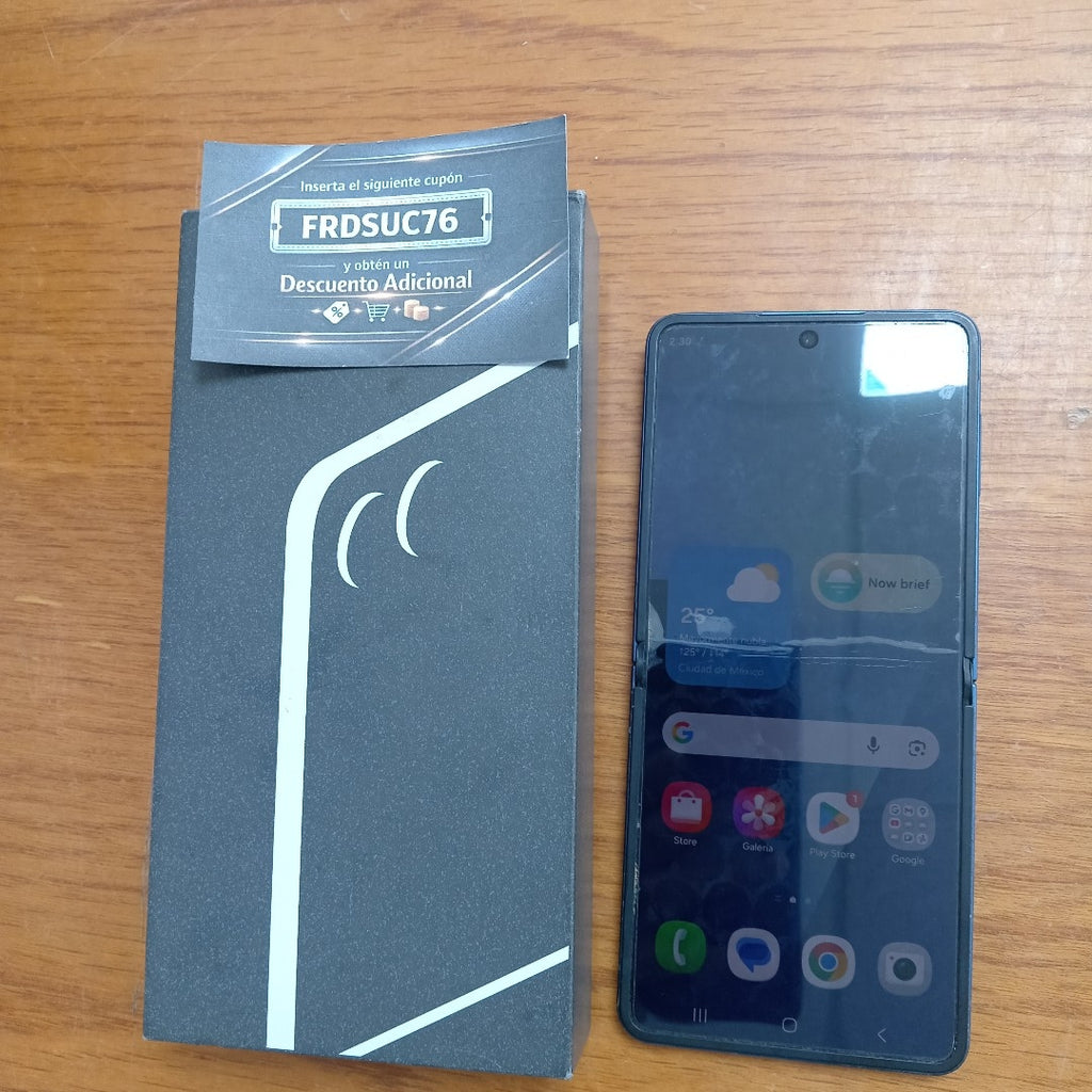 CELULAR SAMSUNG GALAXY Z FLIP 7 SM-F766B (2025) 512 GB 12 GB RAM (SEMINUEVO)