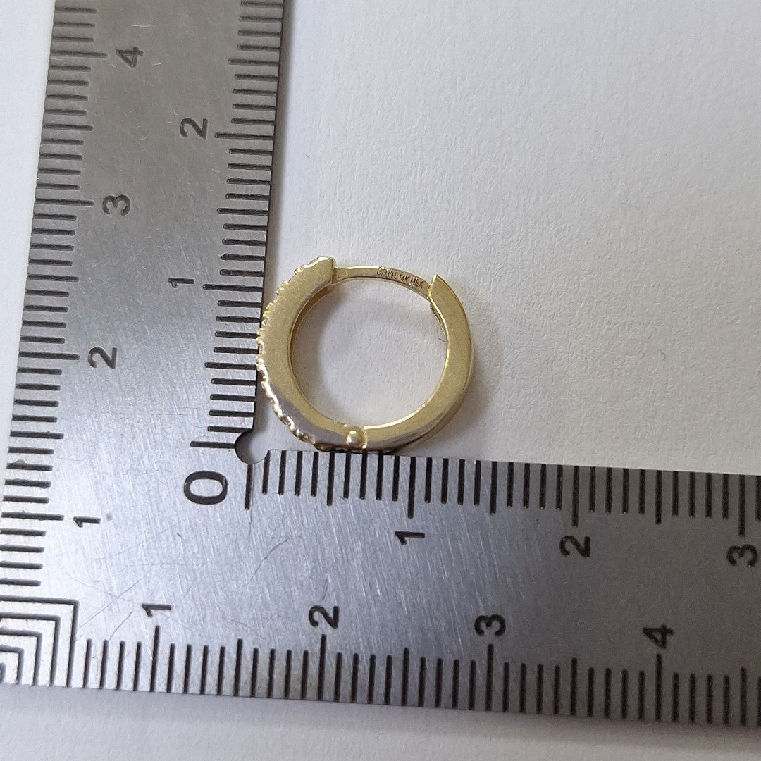 ARETES HUGGIES C CIRCONIAS 14K 1.7 GR (NUEVO)