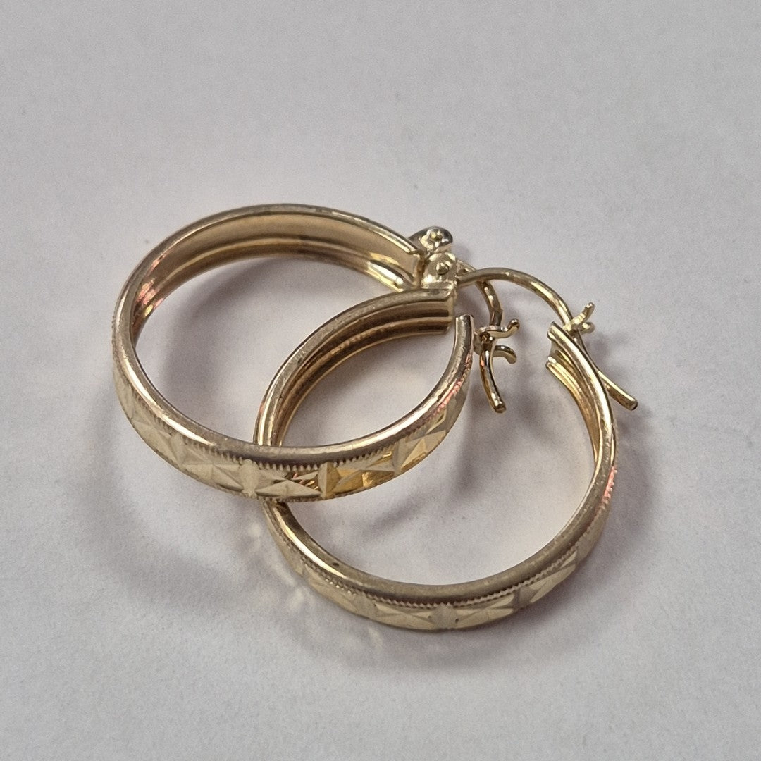 ARETES ARRACADAS LABRADAS 10K 2.4 GR (NUEVO)