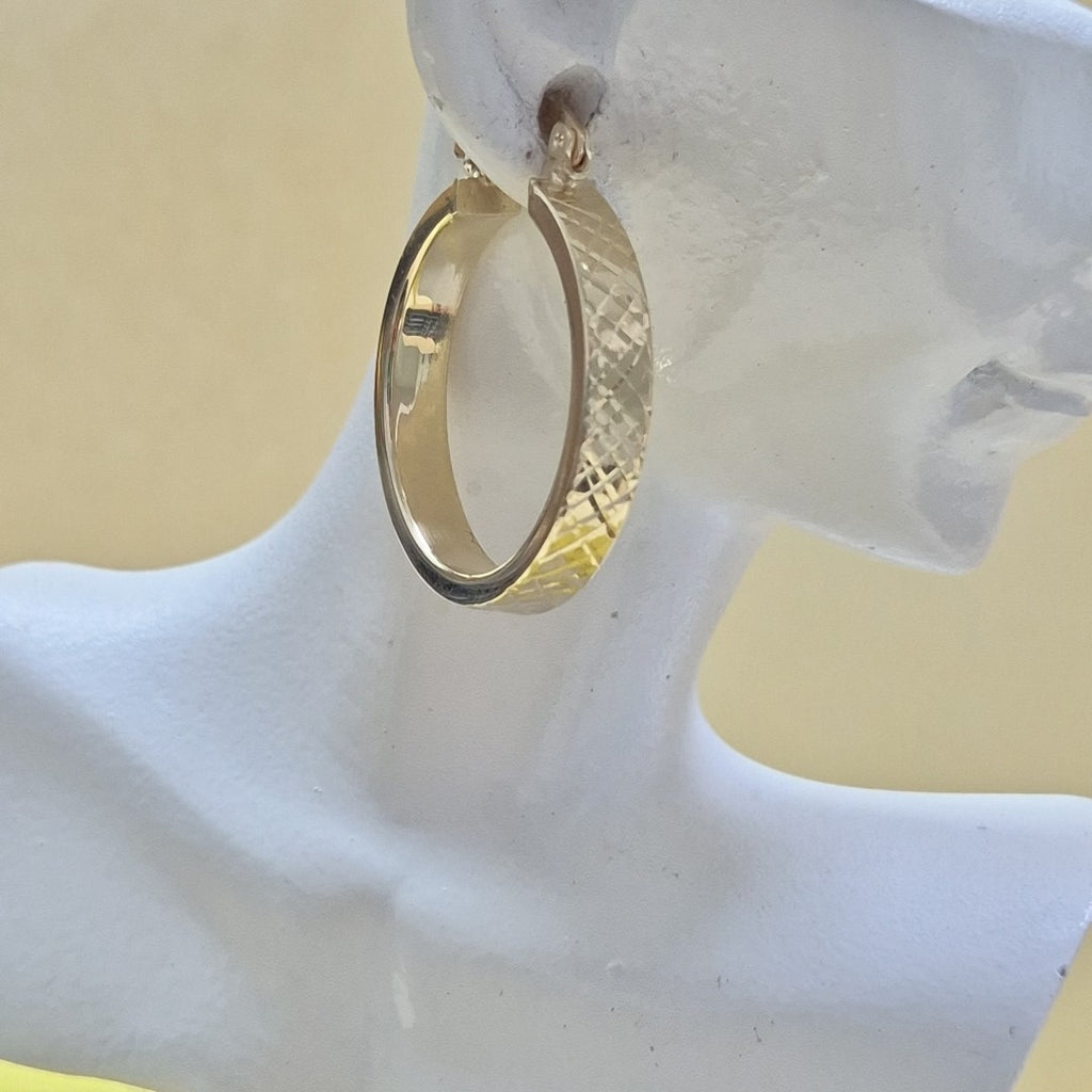 ARETES TEJIDO ARRACADAS FACETADAS 14K 2.9 GR (NUEVO)