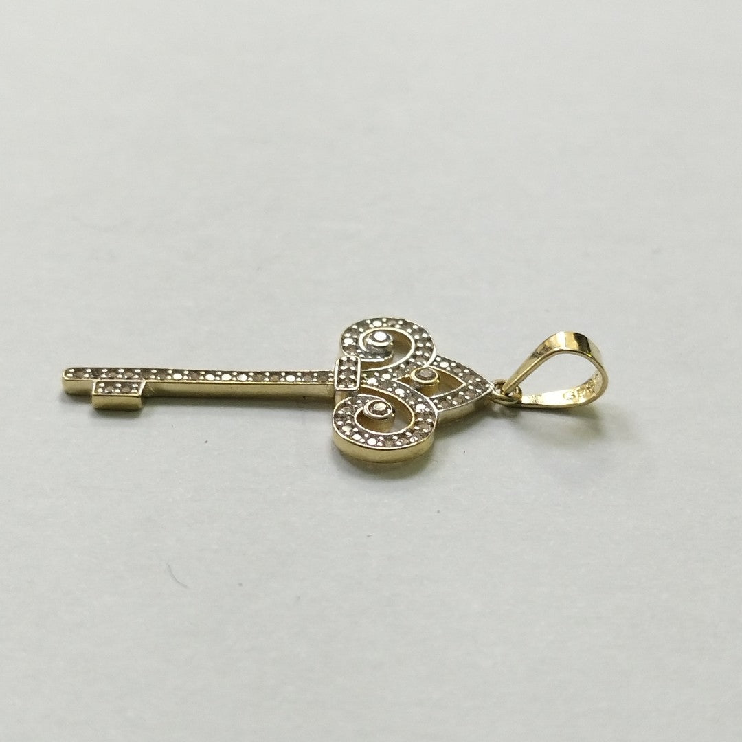 DIJE LLAVE C CIRCONIAS 14K 1.6 GR (NUEVO)