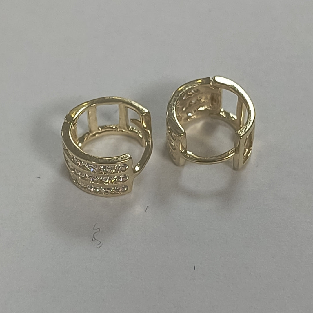 ARETES HUGGIES C CIRCONIA 14K 2.2 GR (NUEVO)