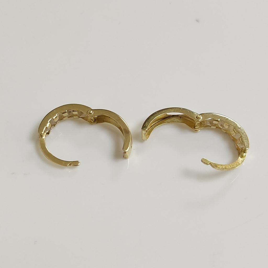 ARRACADAS PAR ORO 10 K 1.2 GRMS (SEMINUEVO)