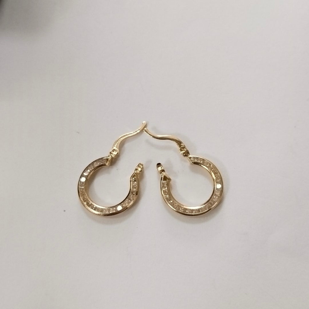 ARETES ARRACADAS CON CIRCONIAS 14K 2.4 GR (NUEVO)
