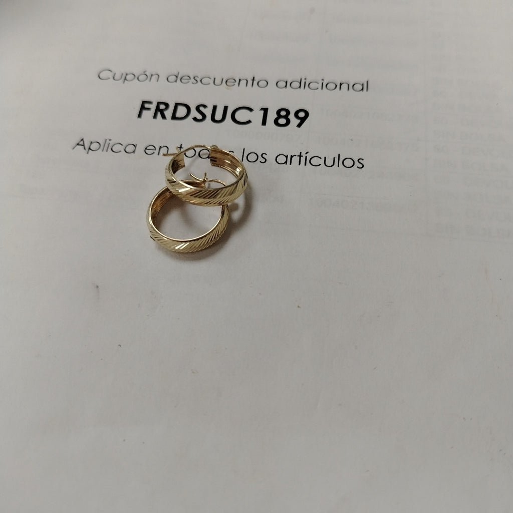 ARETES ARRACADAS LABRADAS 10K 2.8 GR (NUEVO)