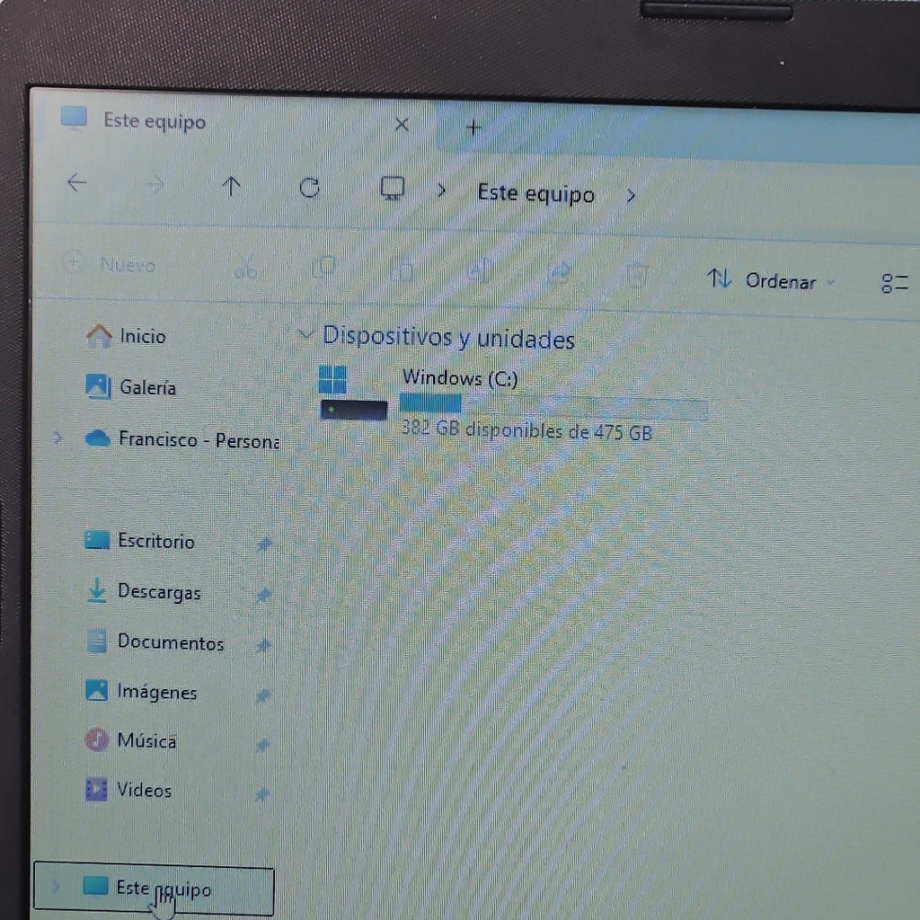 LAPTOP HP 245 G9 (2023) 512 GB SSD 8 GB RAM (SEMINUEVO)