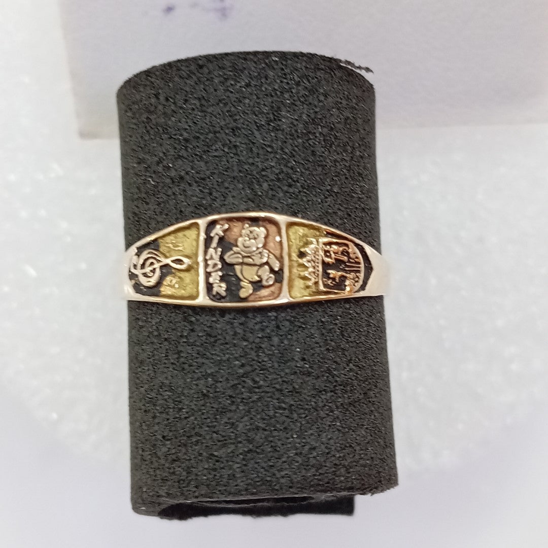 ANILLO DE GRADUACIÓN ORO 8 K 0.6 GRMS (SEMINUEVO)