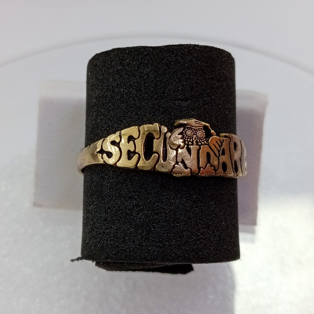 ANILLO DE GRADUACIÓN ORO 10 K 1.3 GRMS (SEMINUEVO)
