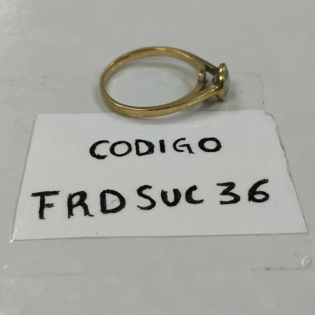 ANILLITO, ARETES PAR ORO 14 K 1.7 GRMS (SEMINUEVO)