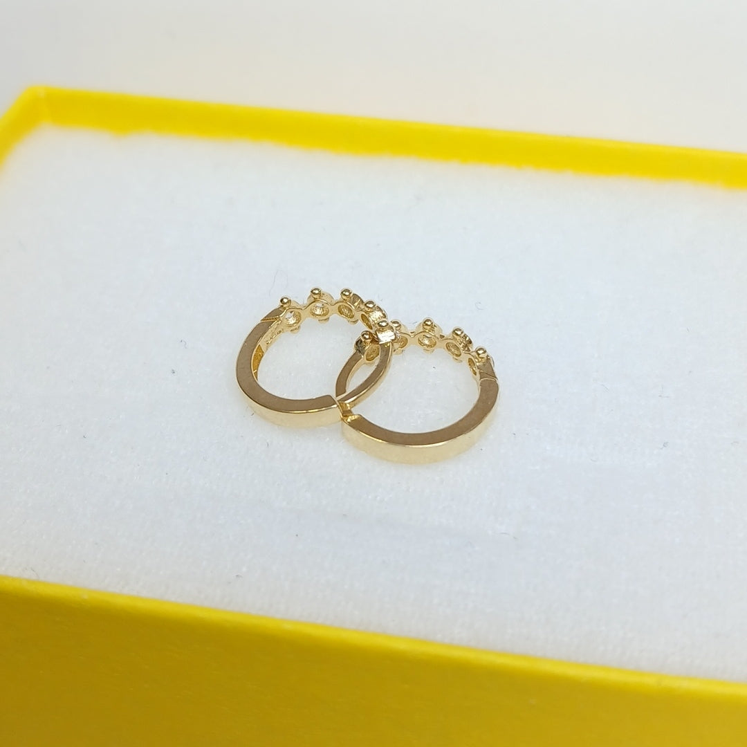 HUGGIES ORO 14K 1.4 (NUEVO)