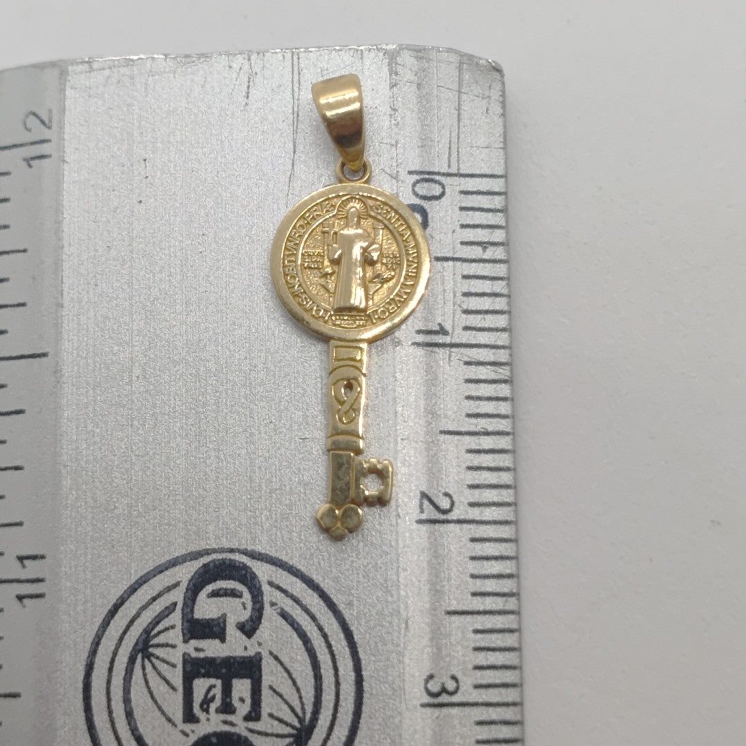 DIJE ORO 14 K 1.3 GRMS (SEMINUEVO)