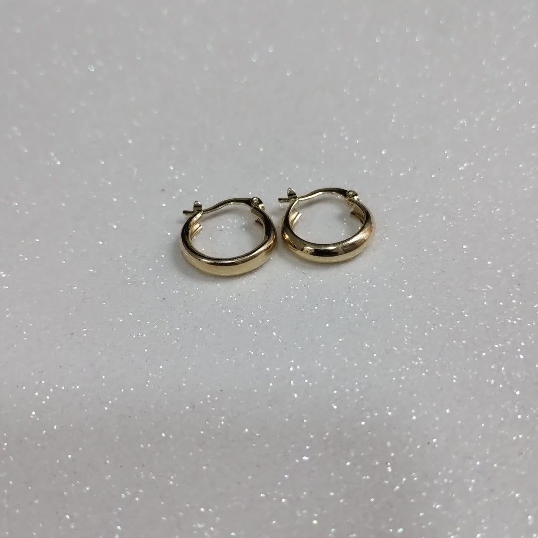 ARETES TEJIDO ARRACADAS LISAS 14K 2.2 GR (NUEVO)