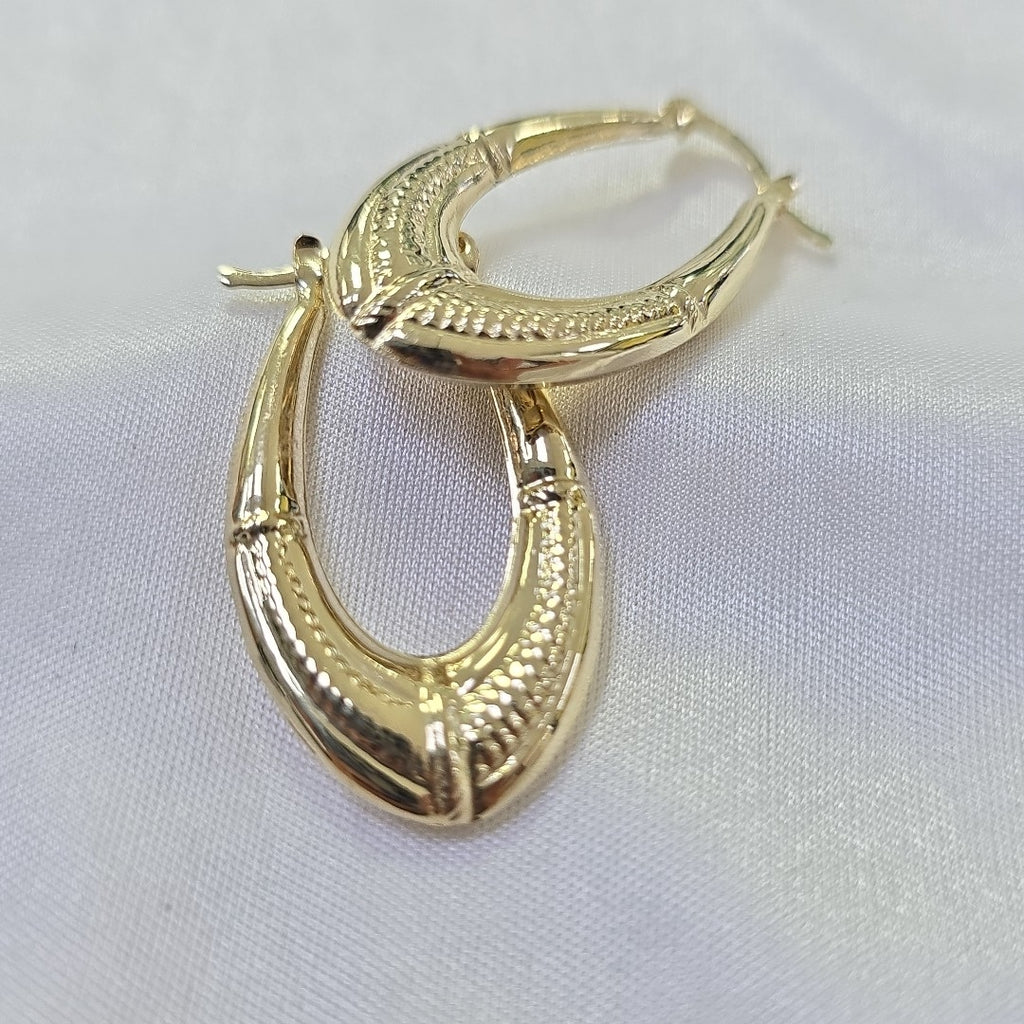 ARETES ARRACADAS ESTRIADAS 14K 2.5 GR (NUEVO)