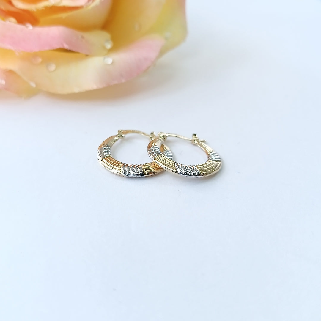 ARETES TEJIDO ARRACADAS COMBINADAS HUECAS 14K 1.8 GR (NUEVO)