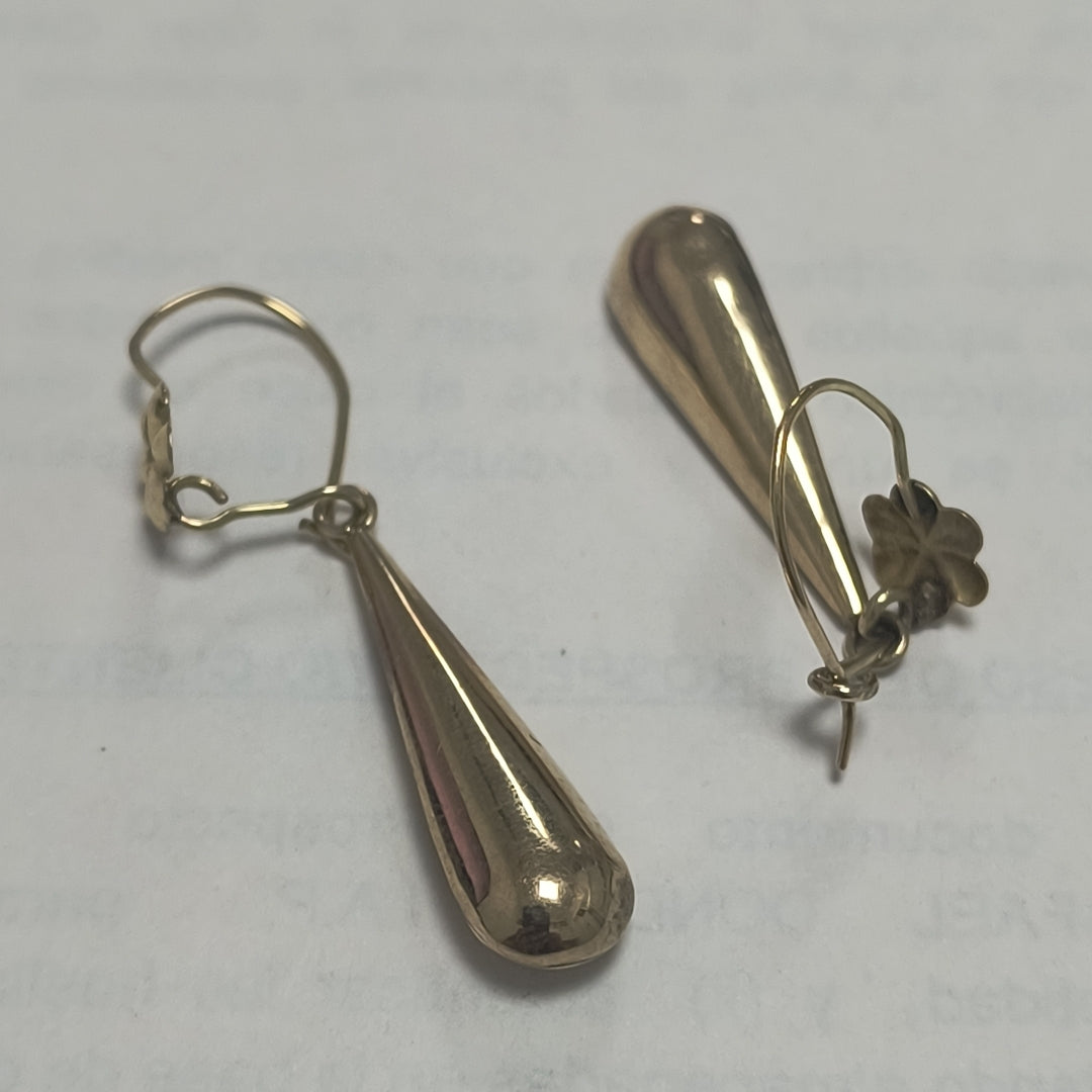 ARETES PAR ORO 8 K 1.6 GRMS (SEMINUEVO)