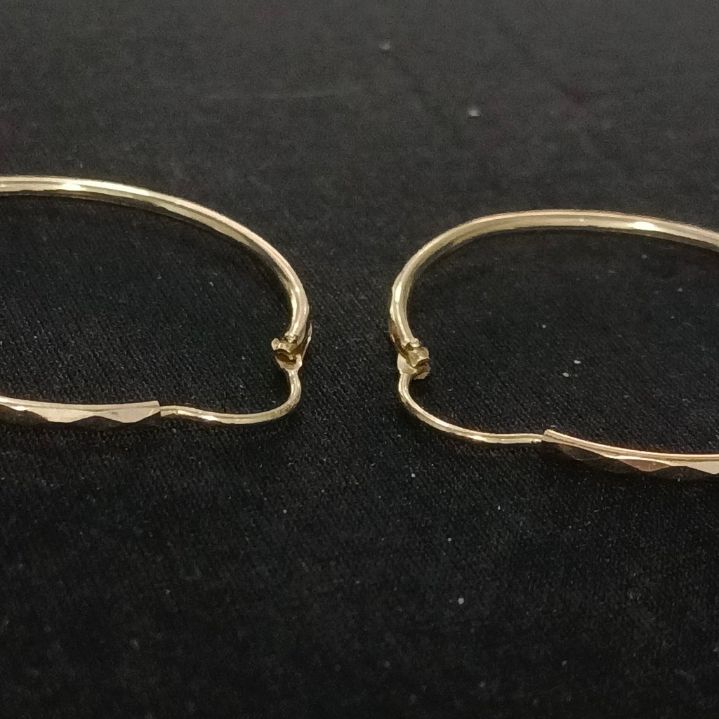 ARRACADAS PAR ORO 14 K 1.6 GRMS (SEMINUEVO)