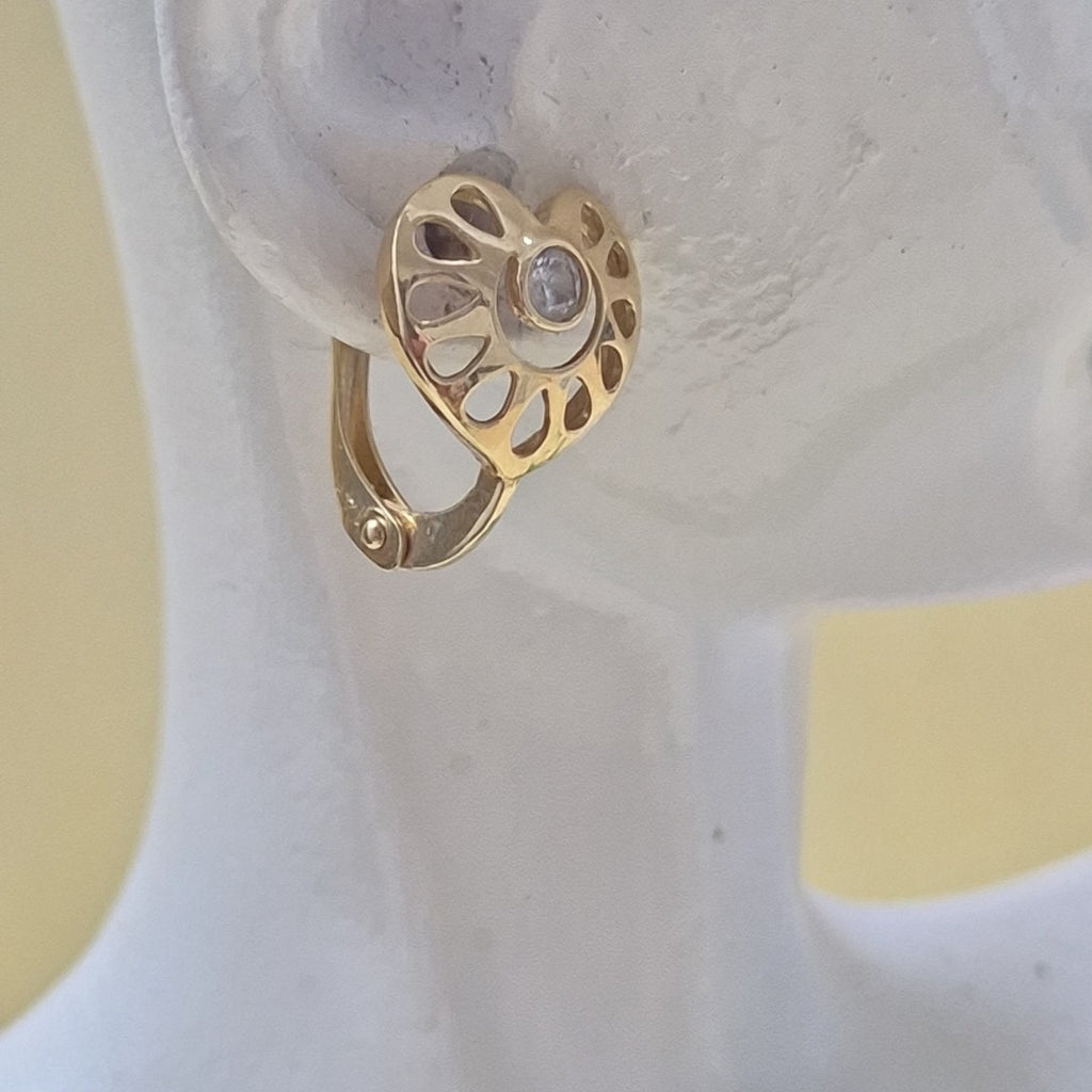 ARETES PAR ORO 14 K 1.8 GRMS (SEMINUEVO)