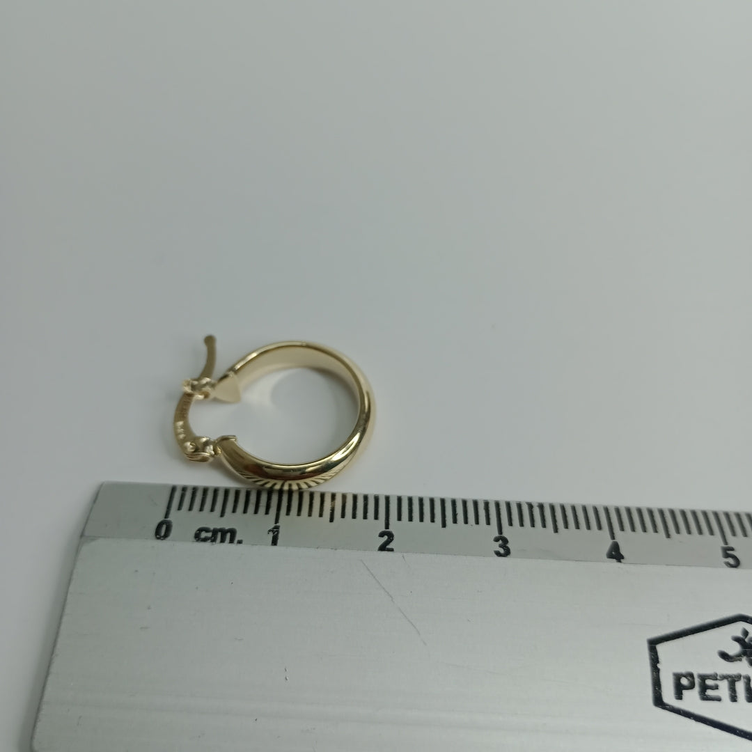 ARETES ARRACADA LISA 14K 1.8 GR (NUEVO)