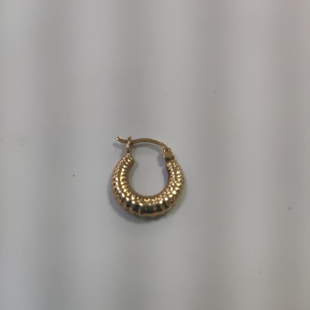 ARRACADAS PAR ORO 14 K 1.8 GRMS (SEMINUEVO)