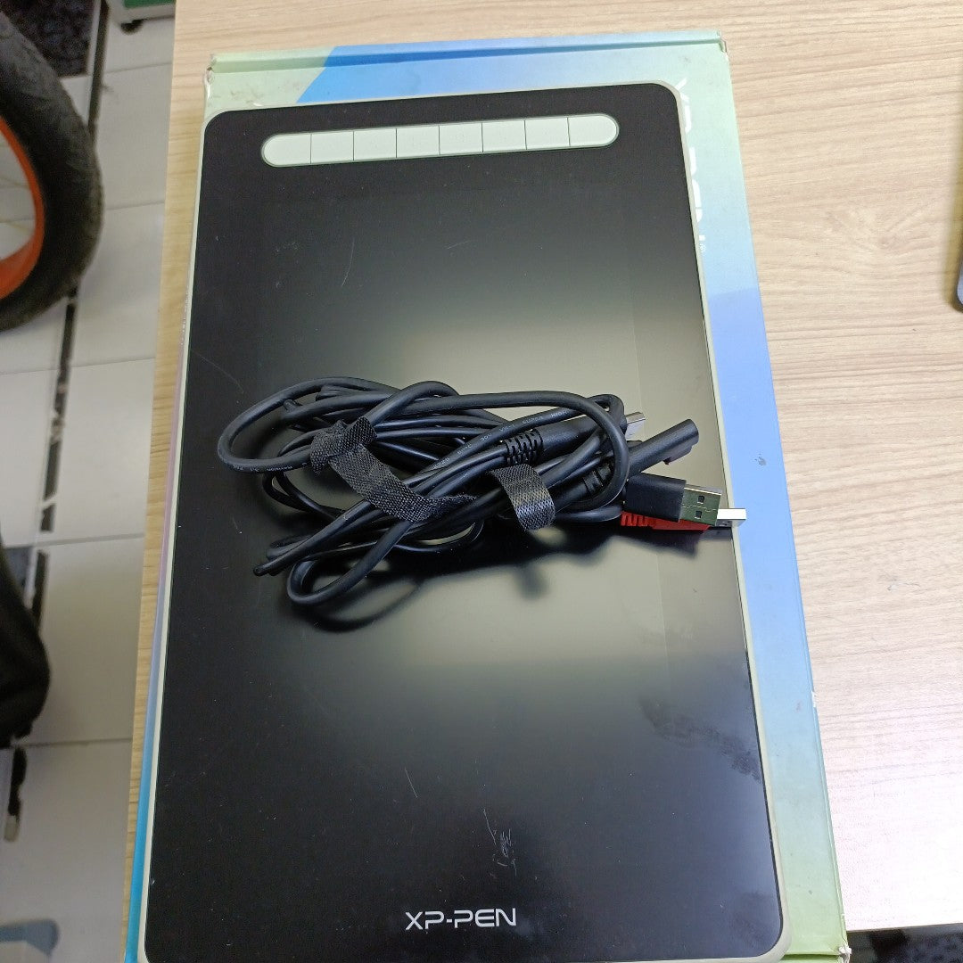 TABLETA XP-PEN ARTIST 12 PEN DISPLAY 2DA GEN DIGITAL USB TIPO C (SEMINUEVO)