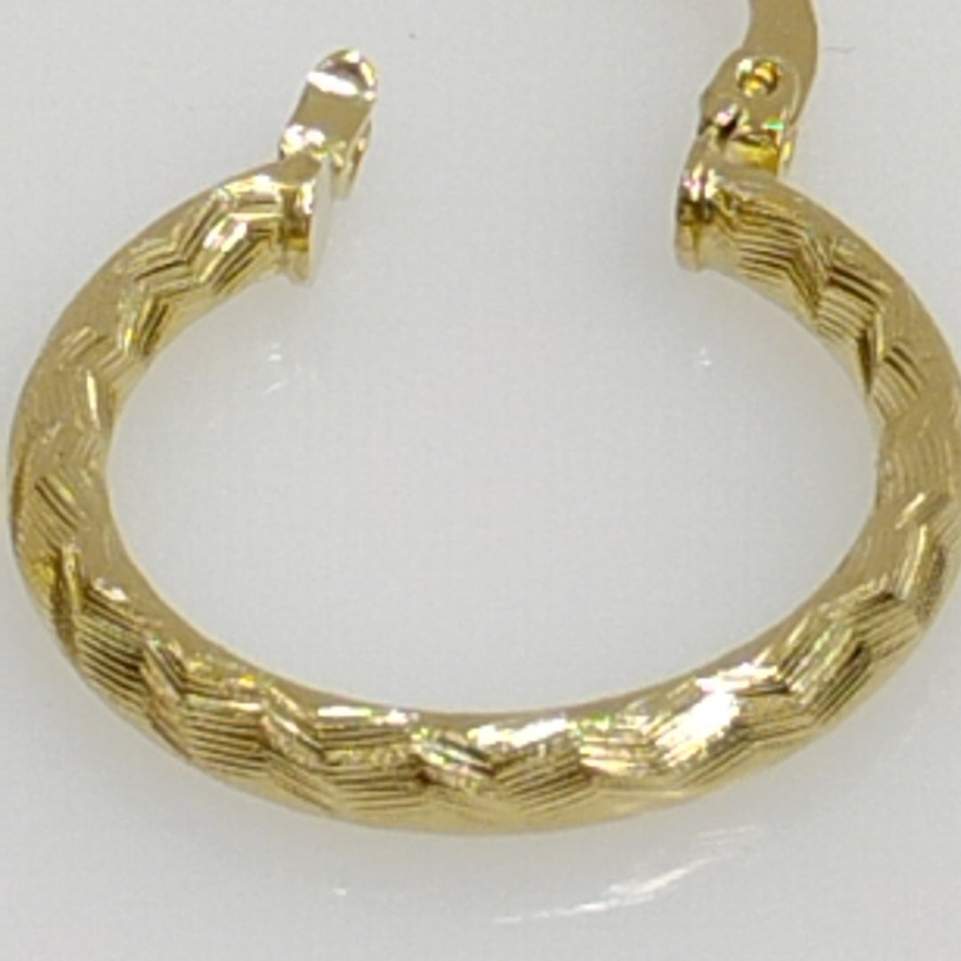 ARETES ARRACADAS LABRADAS 14K 2.1 GR (NUEVO)