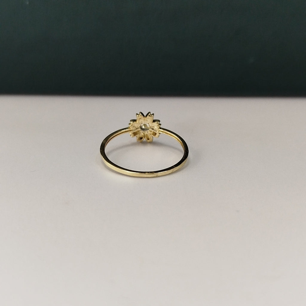 ANILLOS FIG FLOR CON CIRCONIAS 14K TALLA 7 1 GR (NUEVO)