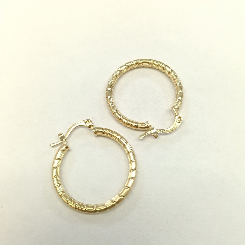 ARETES ARRACADAS LABRADAS 14K 3.2 GR (NUEVO)