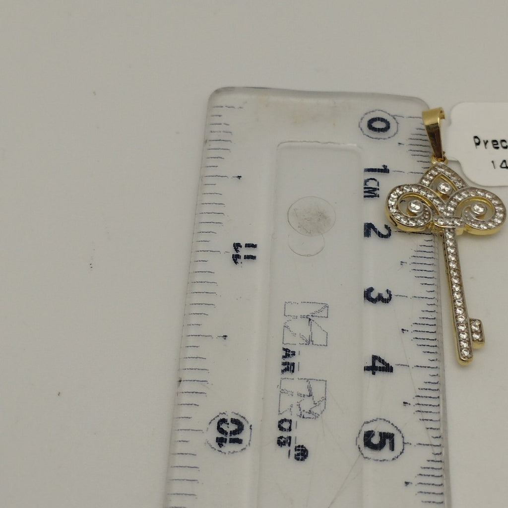 DIJE LLAVE C CIRCONIAS 14K 1.6 GR (NUEVO)