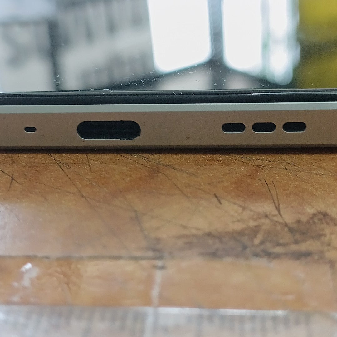 CELULAR OPPO A60 CPH3669 256 GB 8 GB RAM (SEMINUEVO)