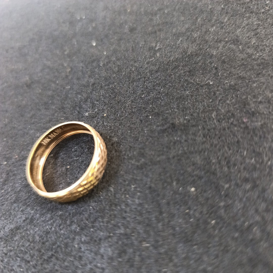 ARGOLLA ORO 10 K 1.4 GRMS (SEMINUEVO)