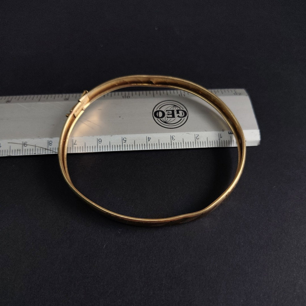 PULSERA RIGIDA ORO 10 K 5.9 GRMS (SEMINUEVO)