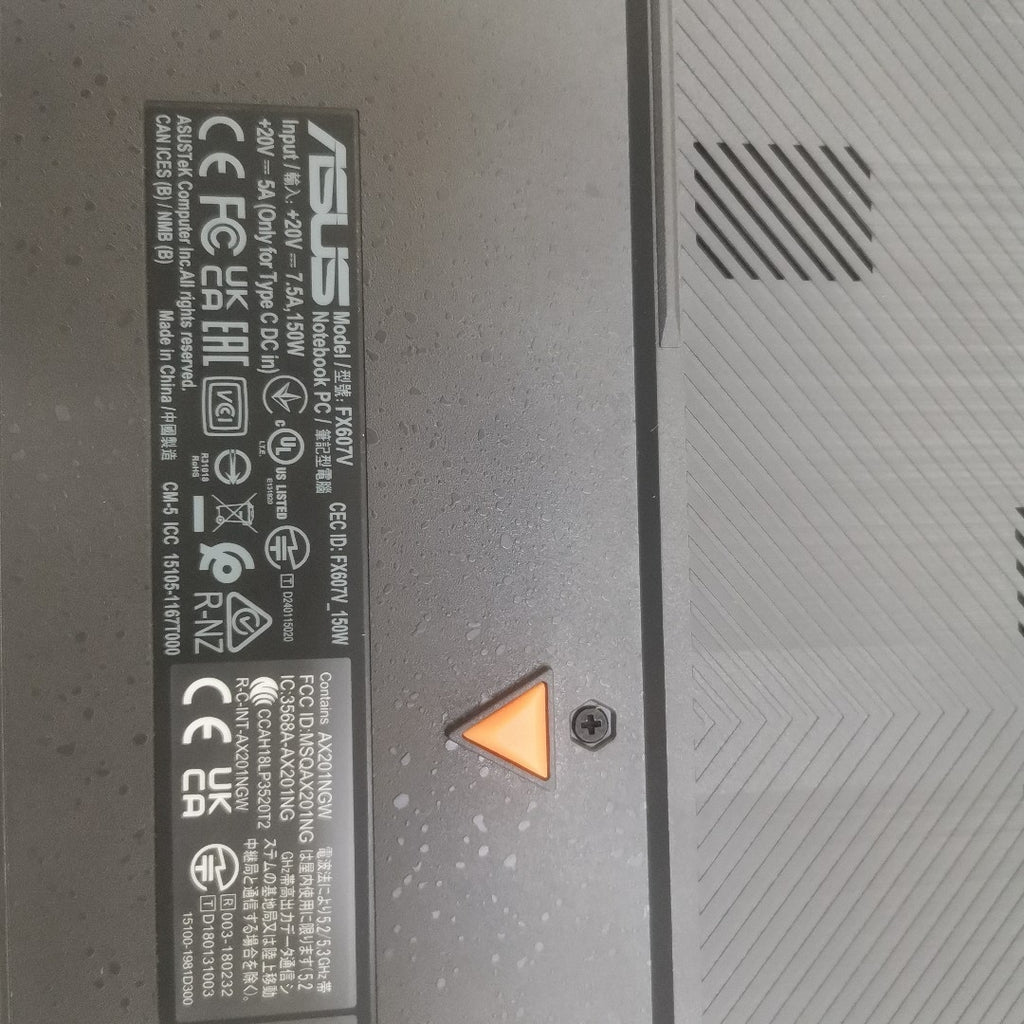 LAPTOP ASUS TUF GAMING F16 FX607VJ-RL023W (2025) 1 TB SSD 16 GB RAM (SEMINUEVO)