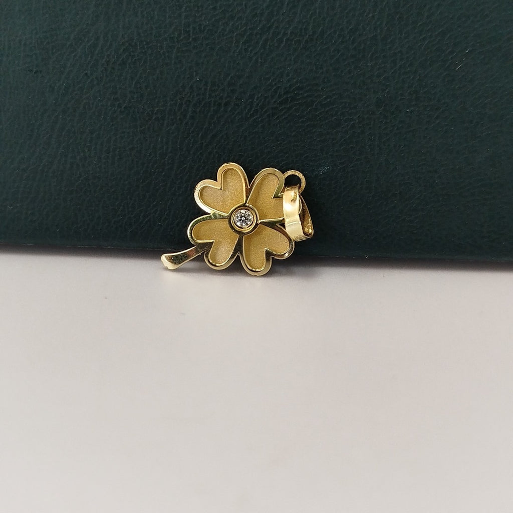 DIJE FIG TREBOL C CIRCONIA 14K 0.8 GR (NUEVO)