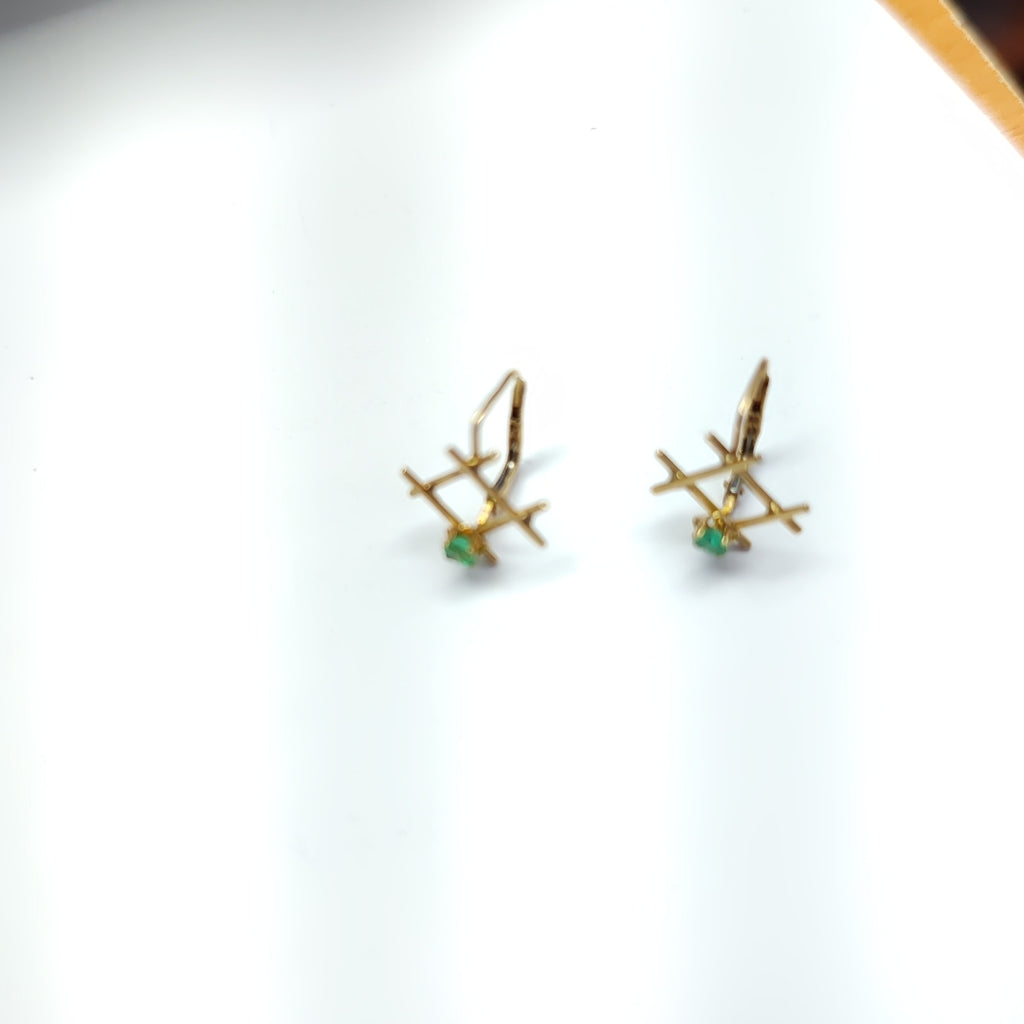 ARETES PAR ORO 10 K 1,10 GRMS (SEMINUEVO)