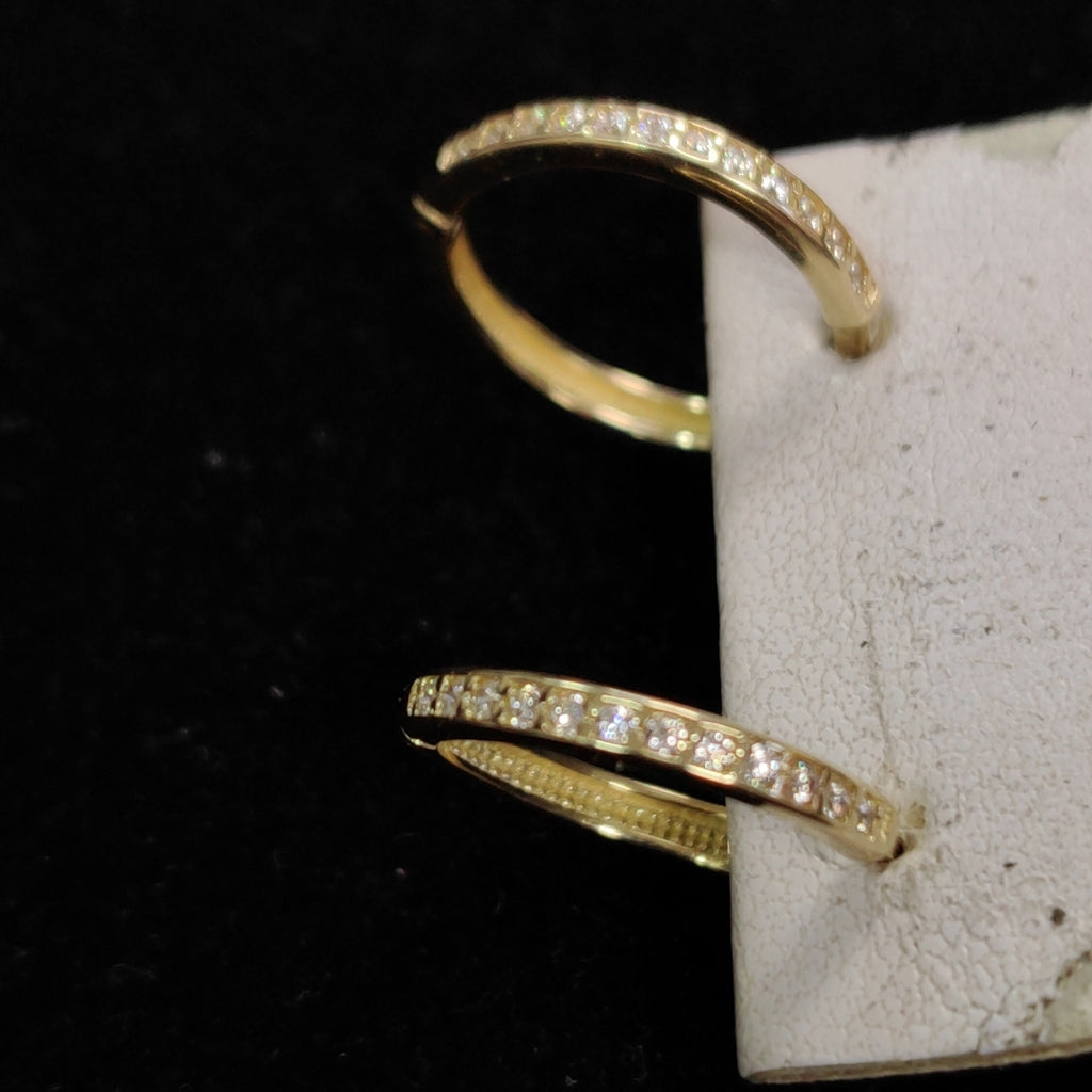 ARETES HUGGIES C CIRCONIA 14K 1.8 GR (NUEVO)