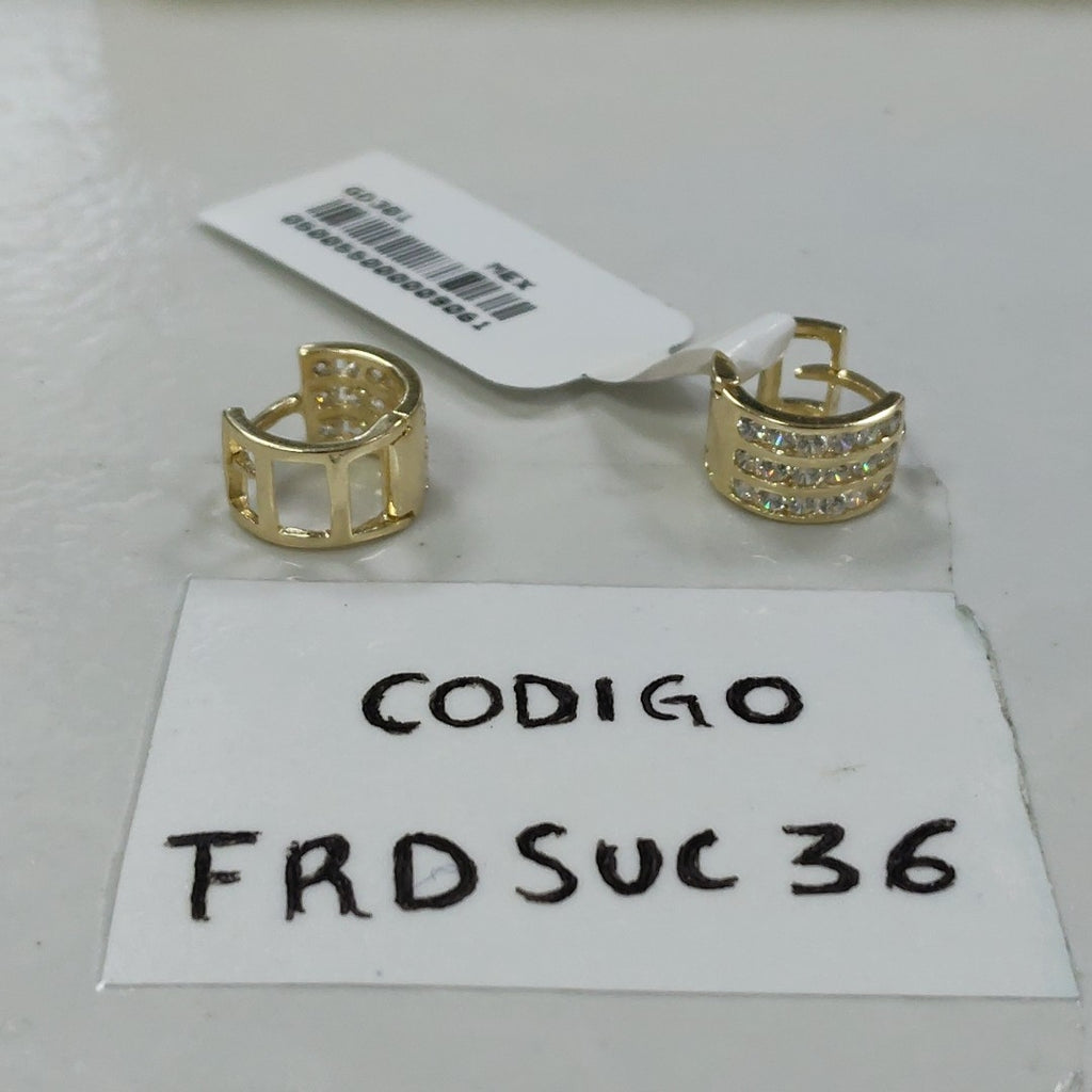 ARETES HUGGIES C CIRCONIA 14K 2.2 GR (NUEVO)