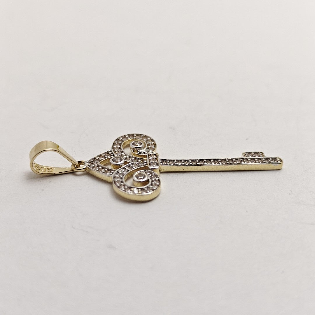 DIJE LLAVE C CIRCONIAS 14K 1.5 GR (NUEVO)