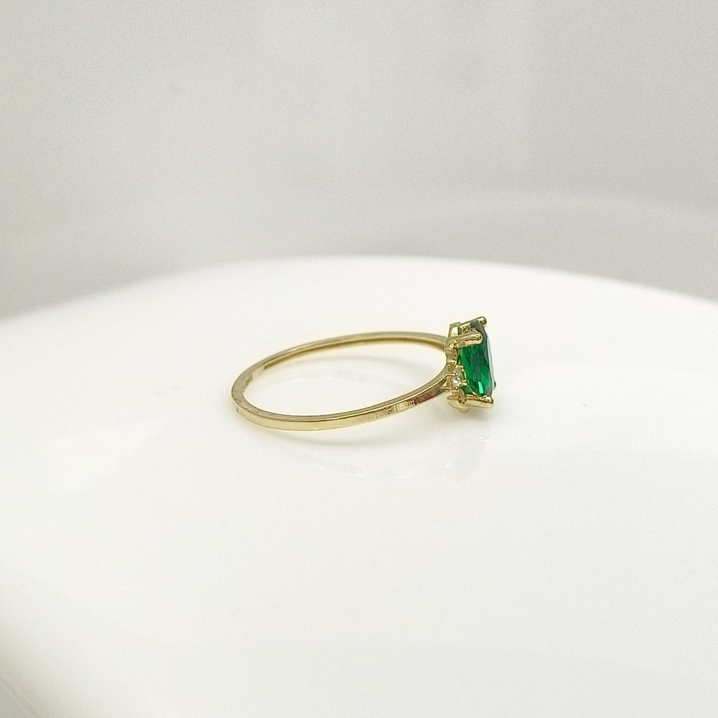 ANILLOS CON CIRCONIAS Y PIEDRA DE COLOR VERDE 14K TALLA 9 1.1 GR (NUEVO)