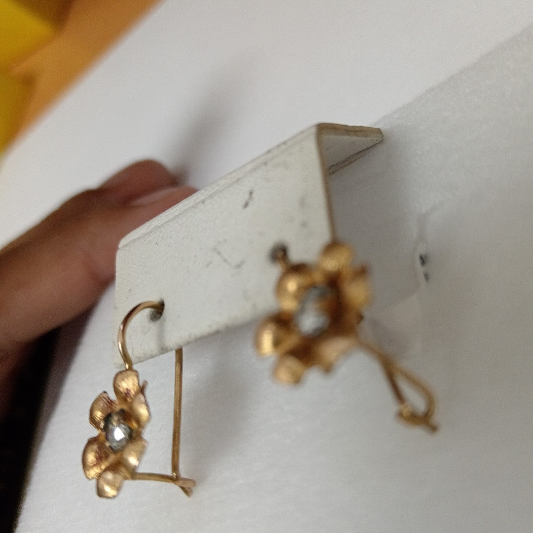 ARETES PAR ORO 10 K 1.7 GRMS (SEMINUEVO)