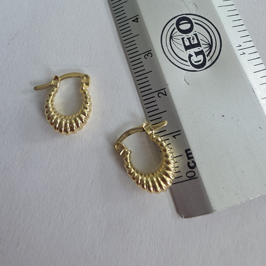 ARETES ARRACADA ESTRIADAS 14K 1.1 GR (NUEVO)