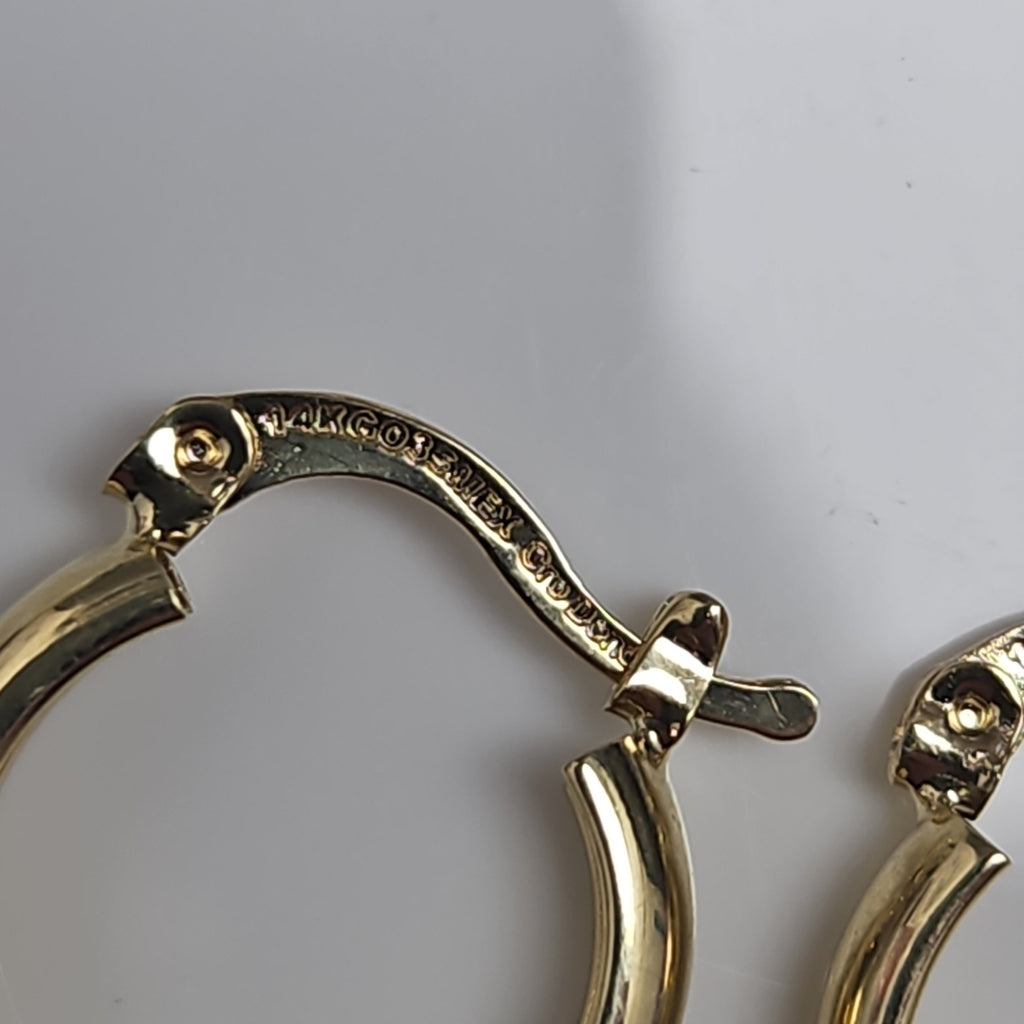 ARETES TEJIDO ARRACADAS LISAS 14K 2.2 GR (NUEVO)