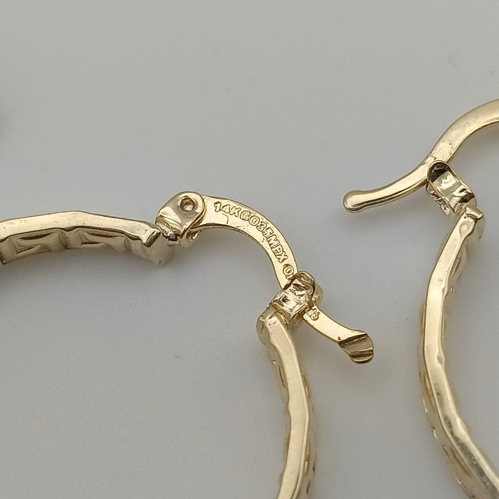 ARETES TEJIDO ARRACADA CON GRECAS 14K 2.6 GR (NUEVO)