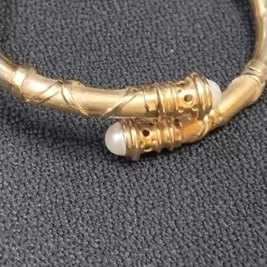 PULSERA RIGIDA ORO 14 K 13,50 GRMS (SEMINUEVO)
