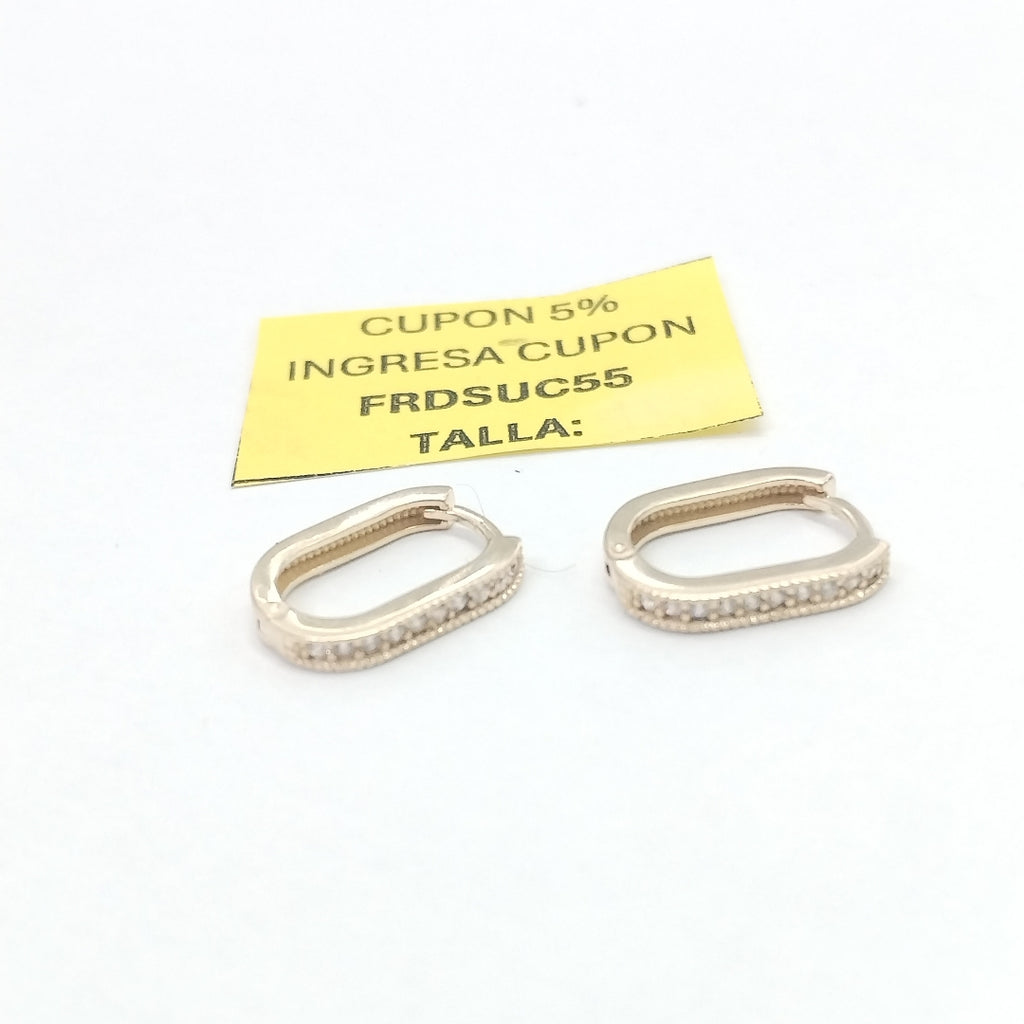 ARETES HUGGIES OVALADA C CIRCONIAS 14K 2.3 GR (NUEVO)