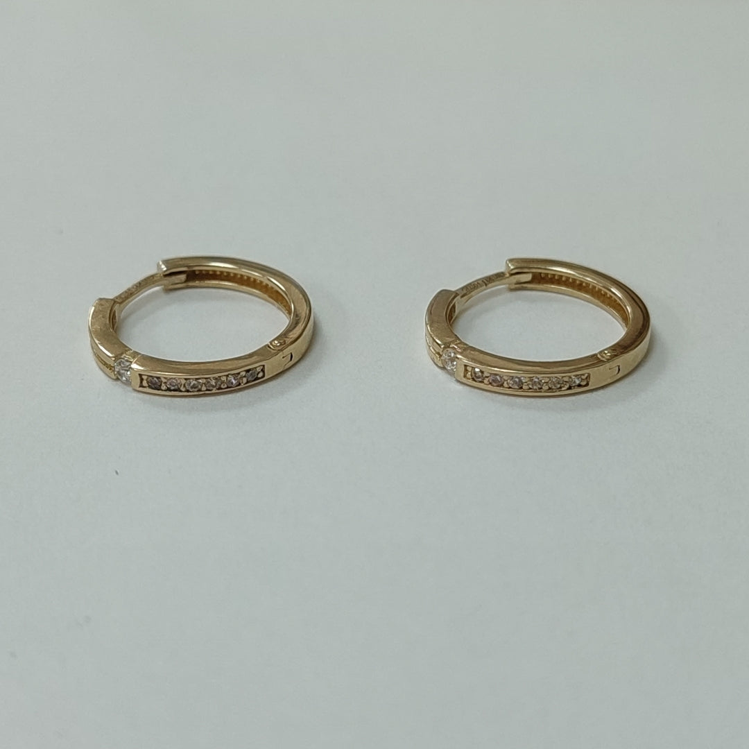 ARETES ARRACADAS LISAS 14K 2.3 GR (NUEVO)
