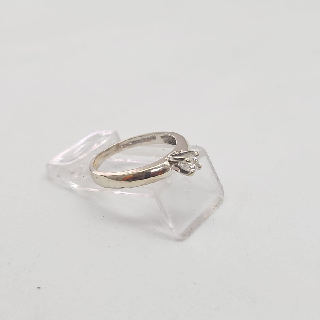 ANILLITO ORO, ORO BLANCO 14 K 2.1 GRMS (SEMINUEVO)